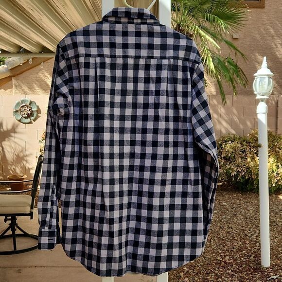 Beverly Hill Polo Club men's black gray plaid flannel XLT long sleeve sh… - Picture 4 of 6
